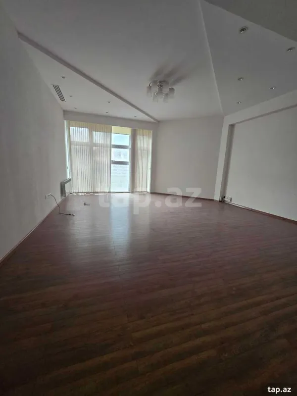 Kirayə verilir ofis