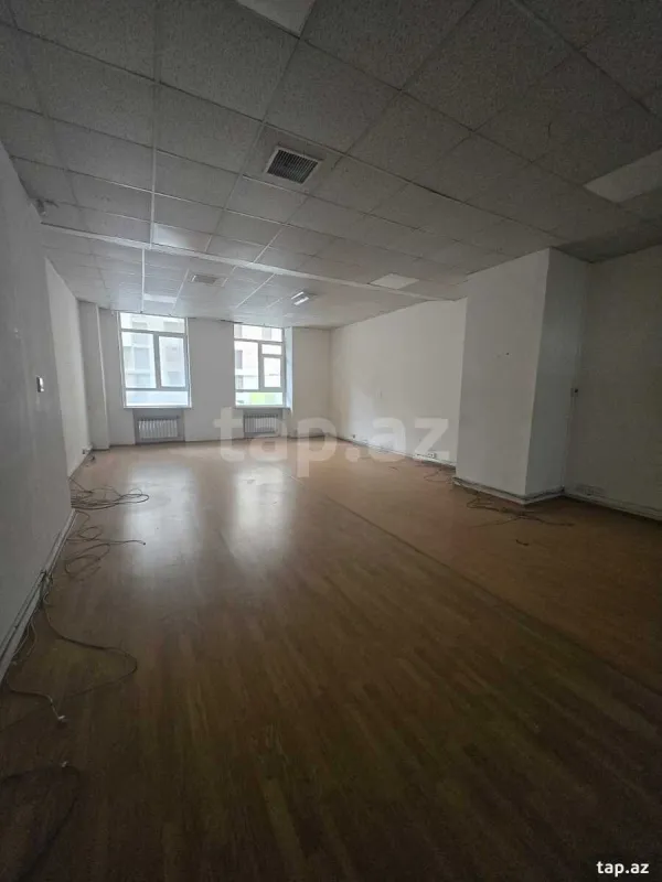 Kirayə verilir ofis