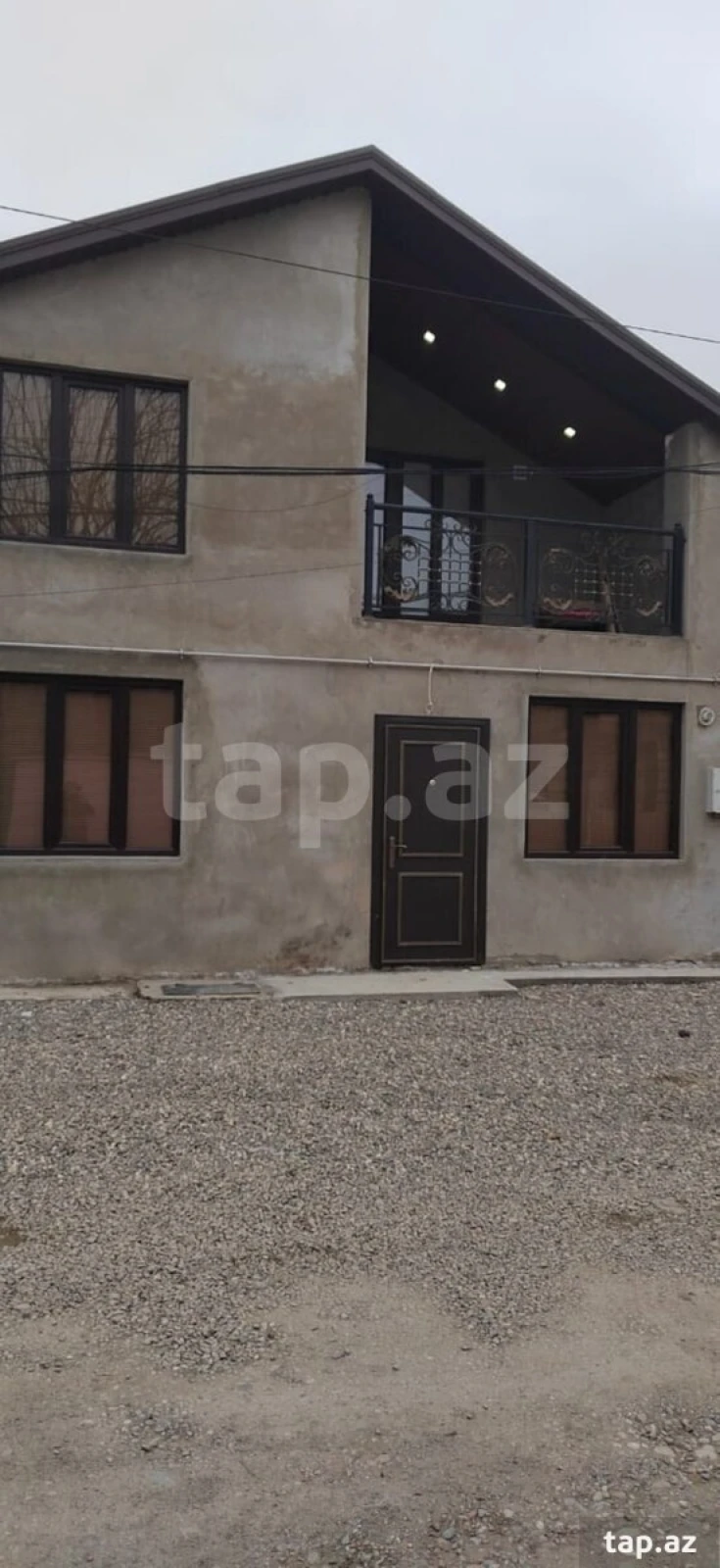 Kirayə verilir 5 otaqlı həyət evi