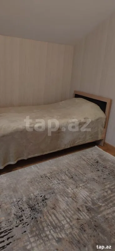 Kirayə verilir 5 otaqlı həyət evi