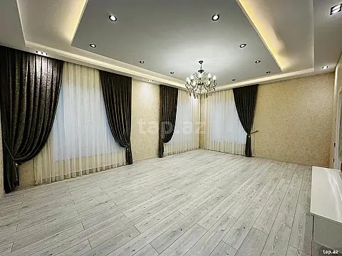 Satılır 6 otaqlı həyət evi