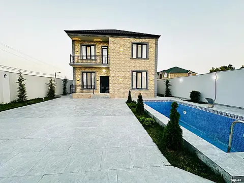 Satılır 6 otaqlı həyət evi