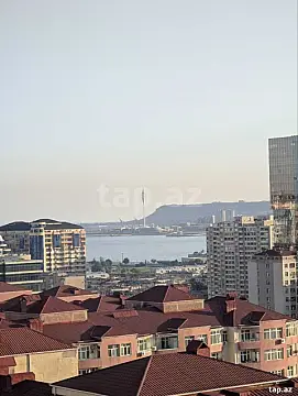 Satılır 2 otaqlı yeni tikili 70 m²