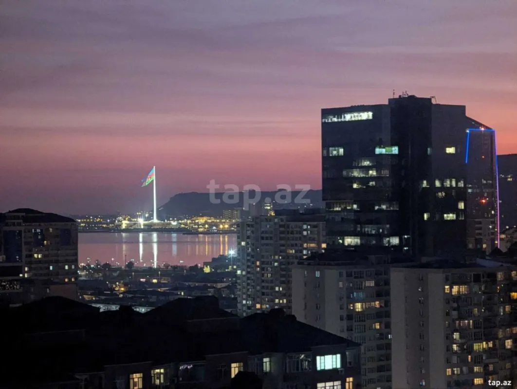 Satılır 2 otaqlı yeni tikili 70 m²