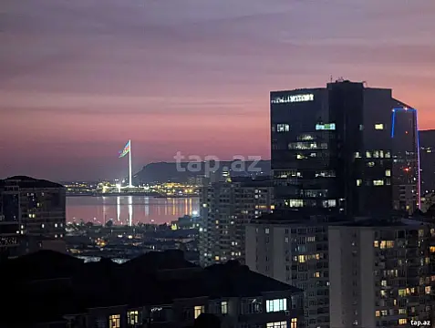 Satılır 2 otaqlı yeni tikili 70 m²