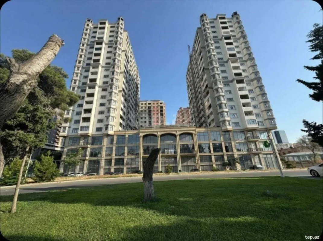 Satılır 2 otaqlı yeni tikili 70 m²