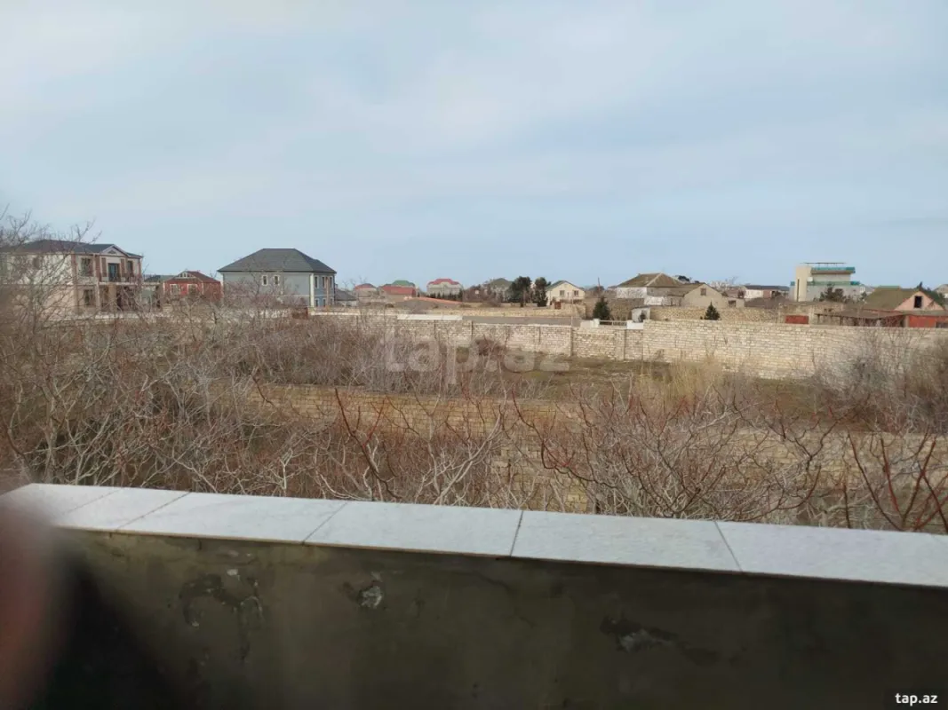 Satılır 4 otaqlı həyət evi