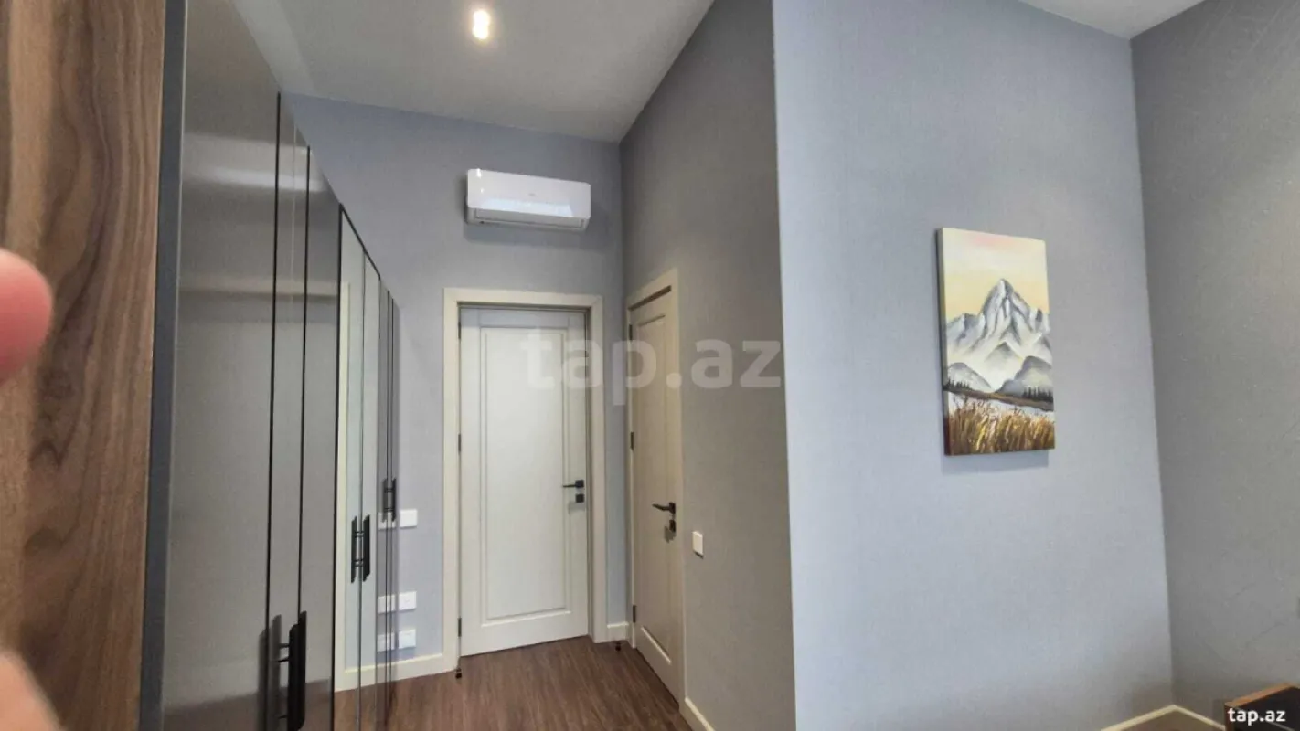 Kirayə verilir 3 otaqlı yeni tikili 138 m²