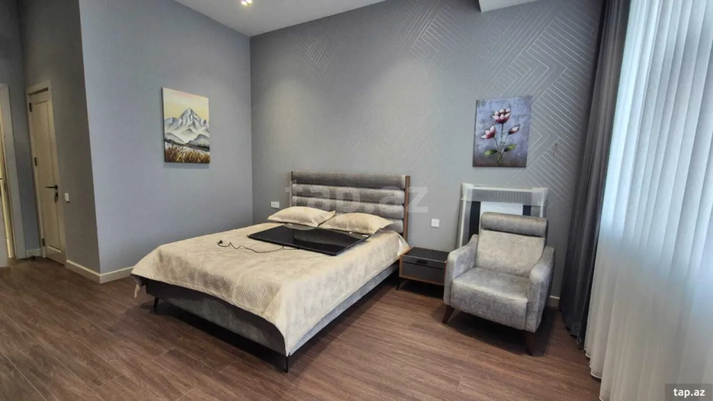 Kirayə verilir 3 otaqlı yeni tikili 138 m²