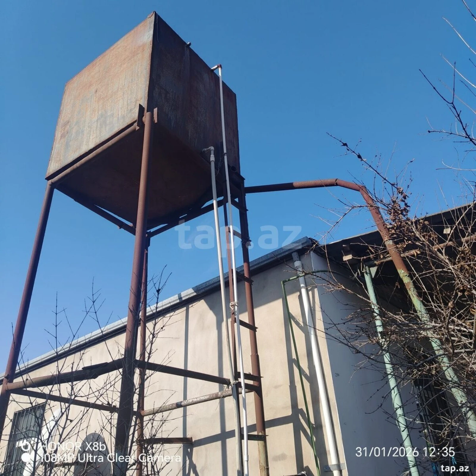 Satılır 4 otaqlı həyət evi