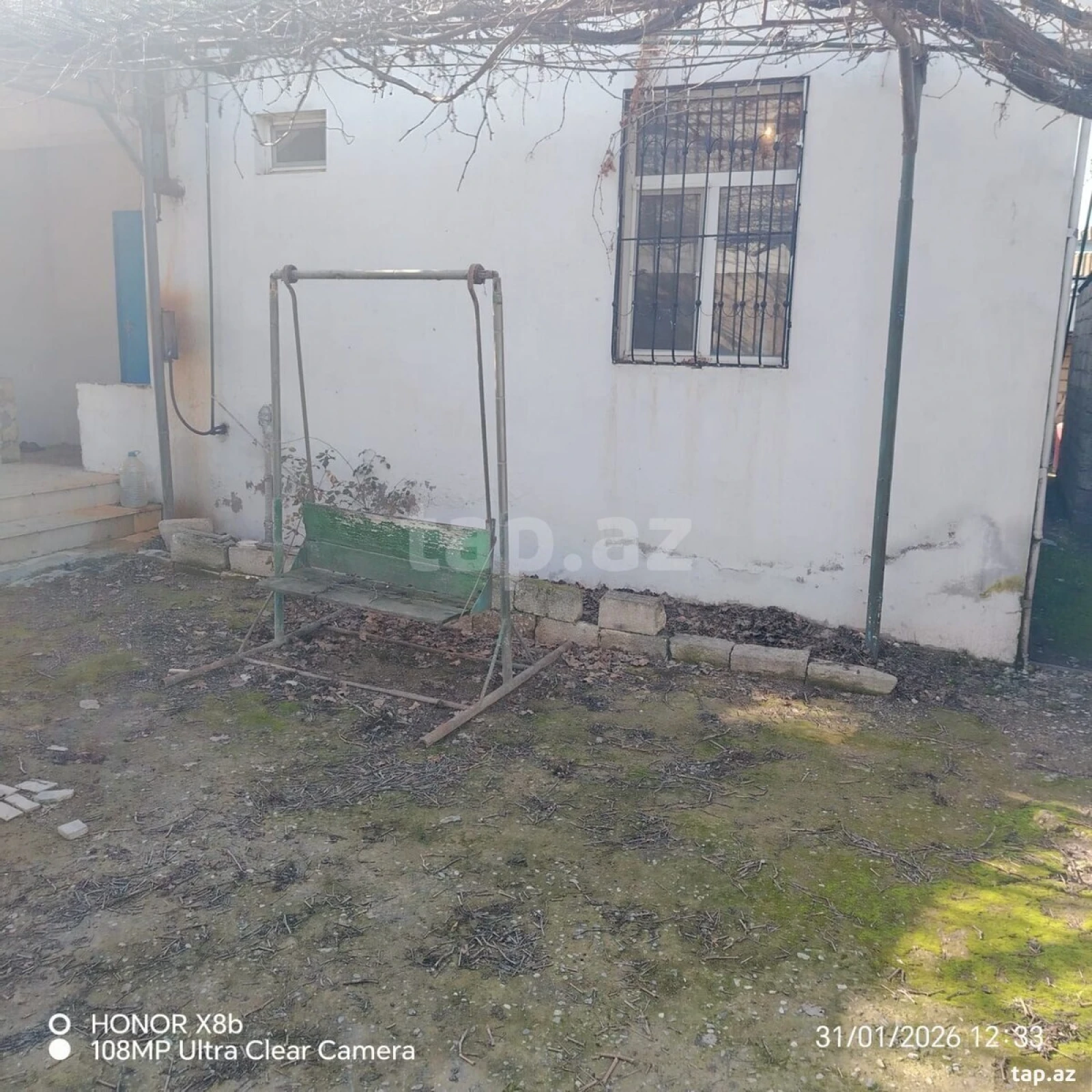 Satılır 4 otaqlı həyət evi