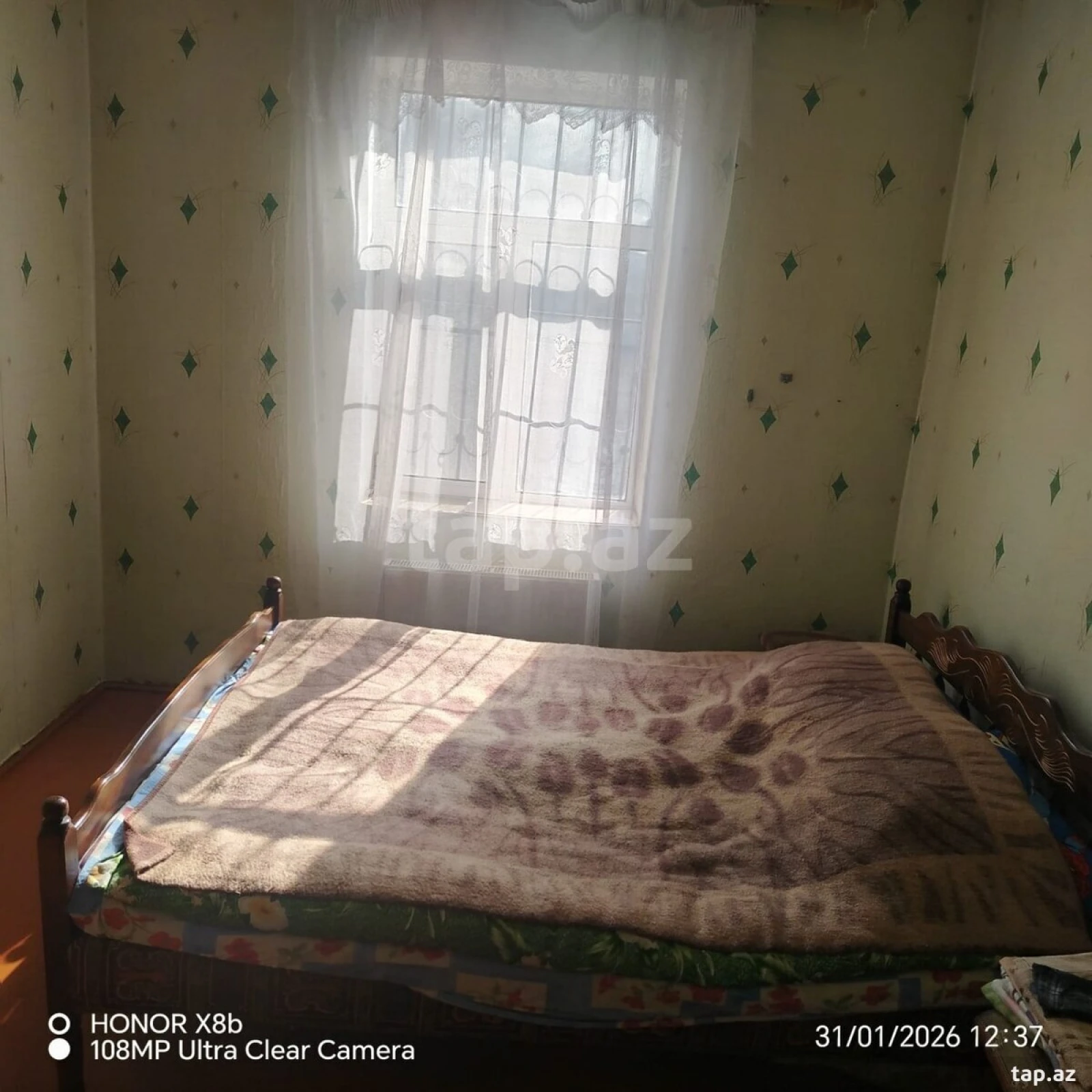 Satılır 4 otaqlı həyət evi