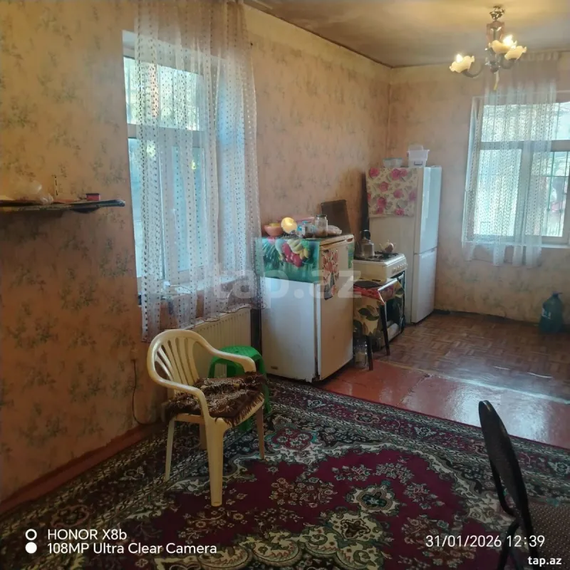 Satılır 4 otaqlı həyət evi