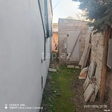 Satılır 4 otaqlı həyət evi