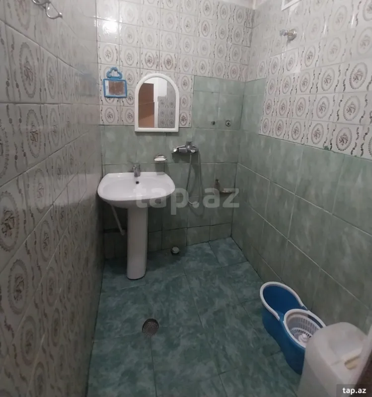 Kirayə verilir 2 otaqlı mənzil 47 m²