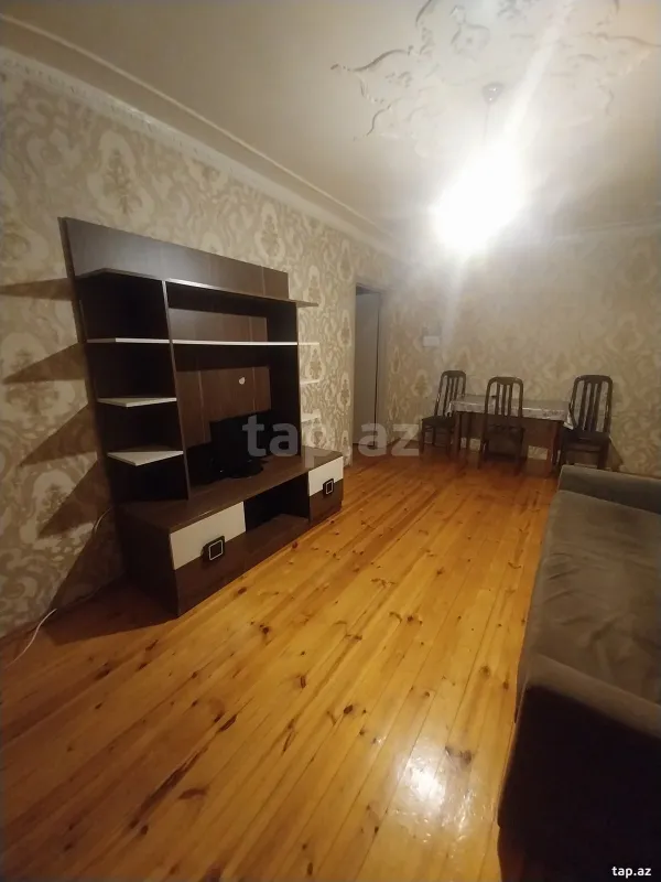 Kirayə verilir 2 otaqlı mənzil 47 m²