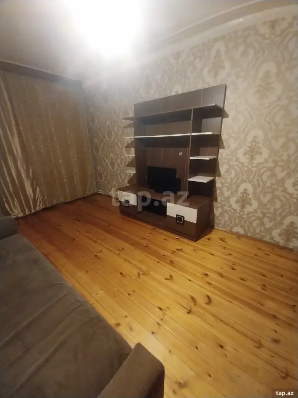 Kirayə verilir 2 otaqlı mənzil 47 m²