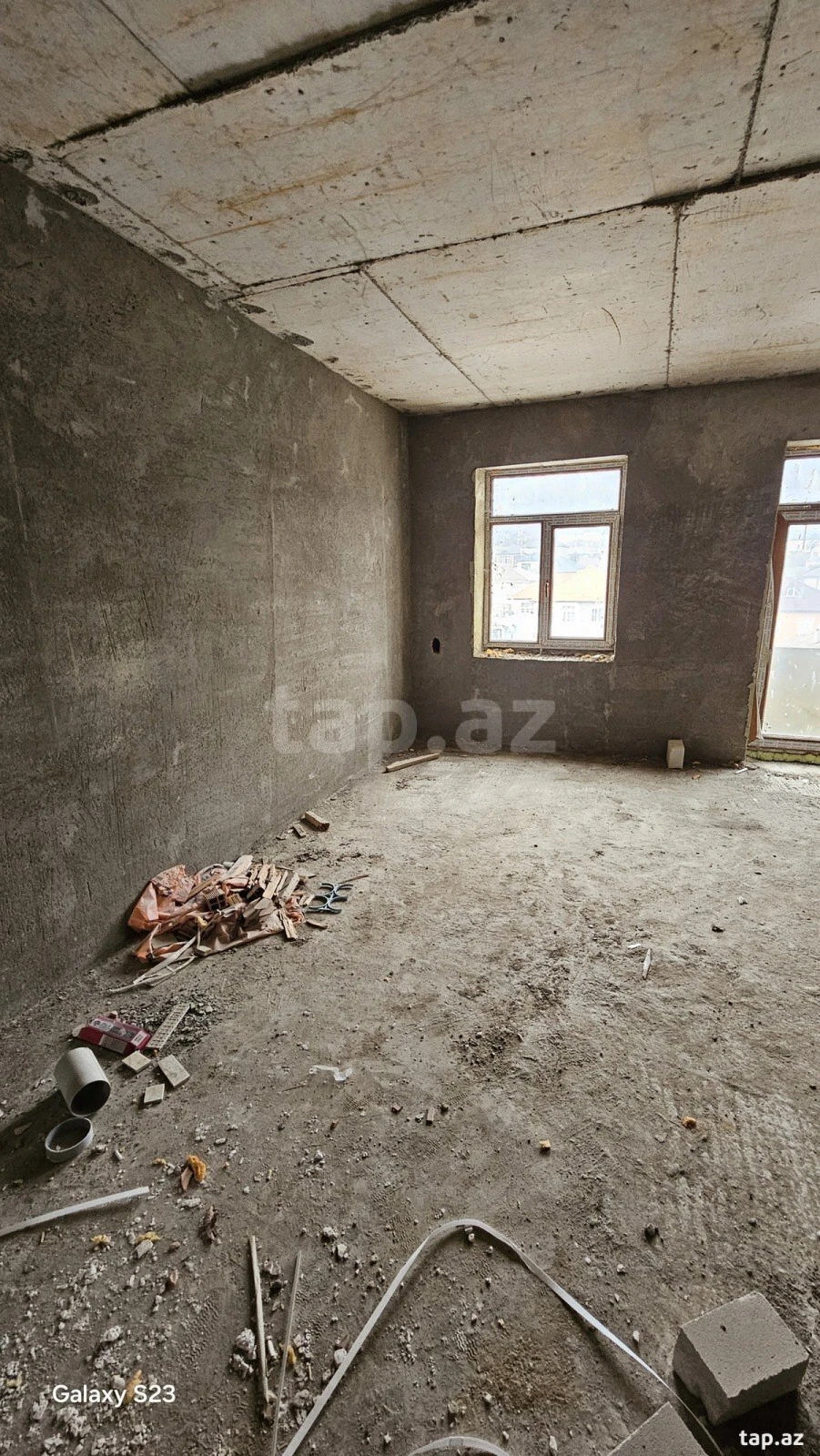 Satılır 1 otaqlı mənzil 60 m²