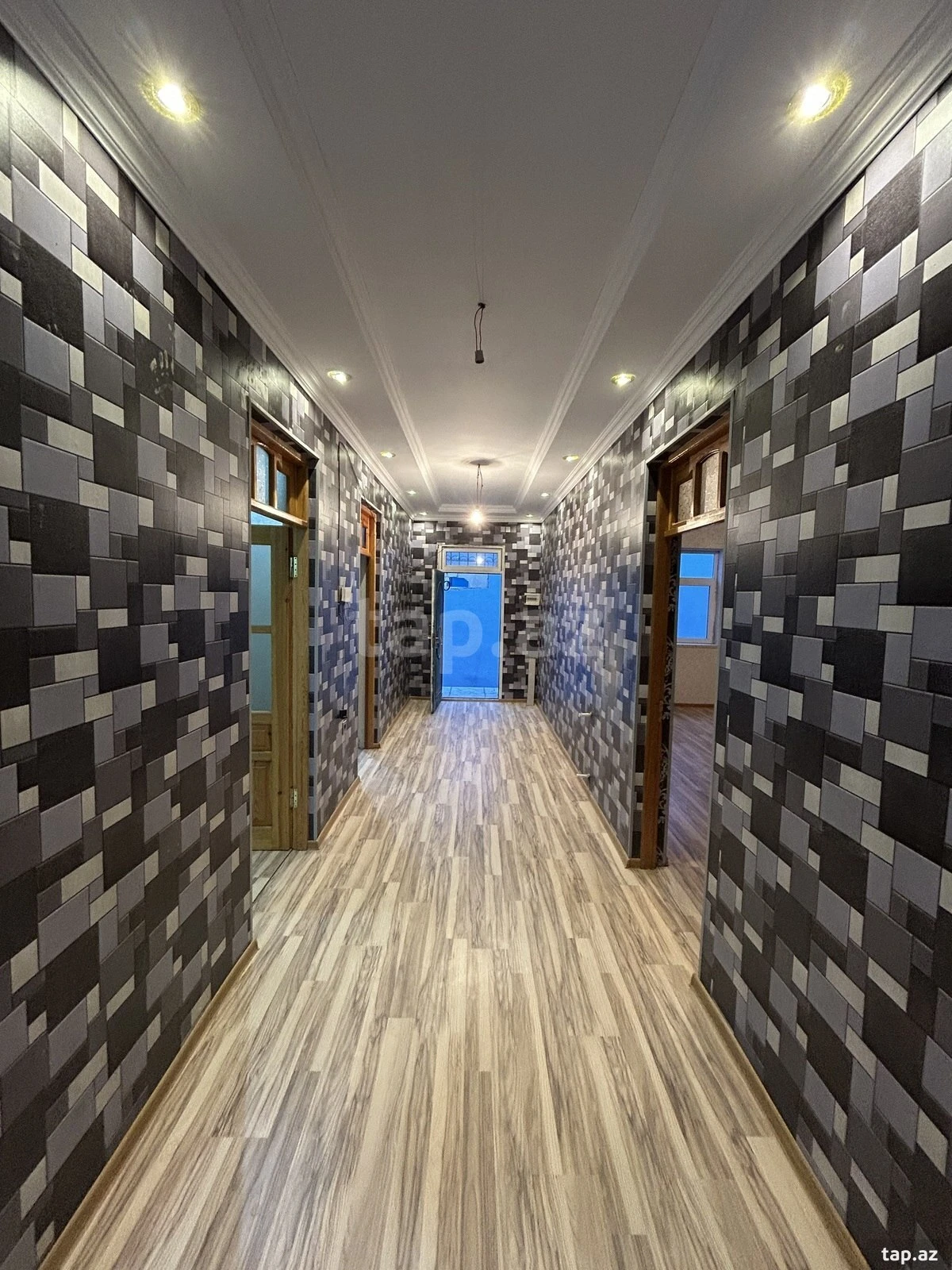 Satılır 3 otaqlı həyət evi