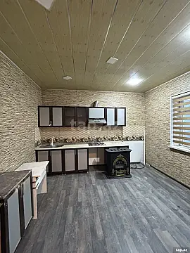 Satılır 3 otaqlı həyət evi