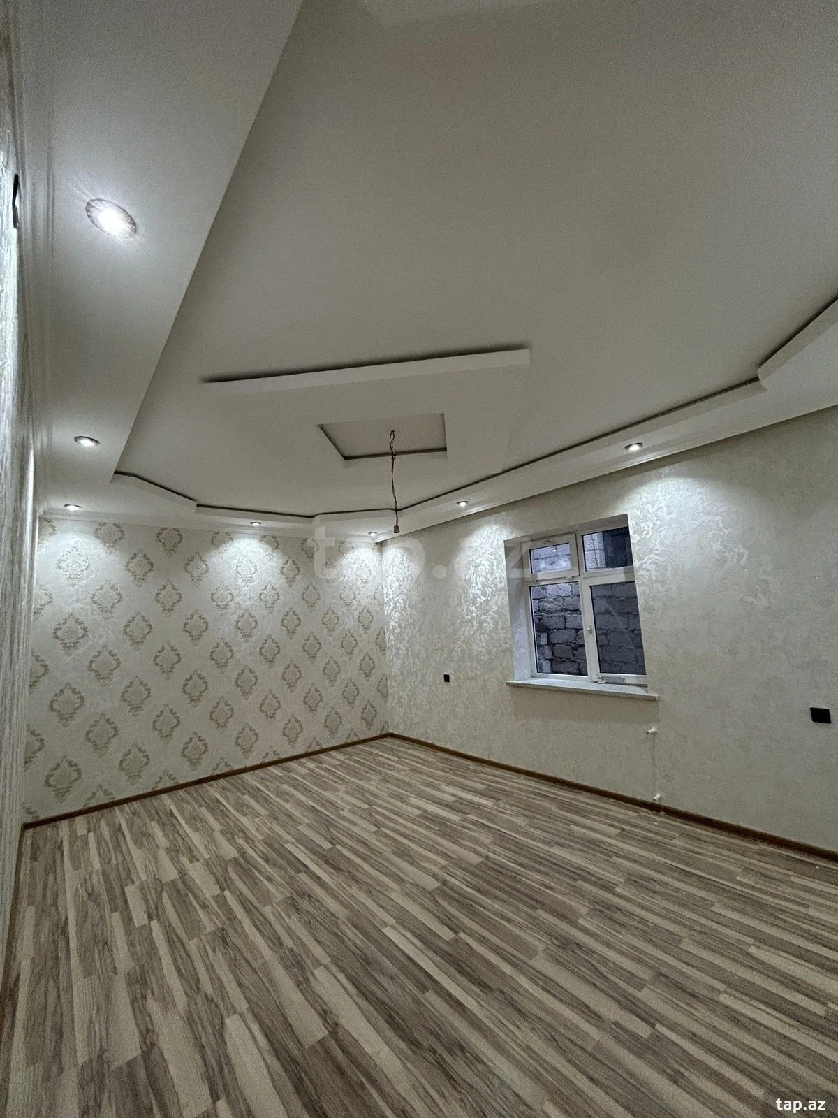 Satılır 3 otaqlı həyət evi