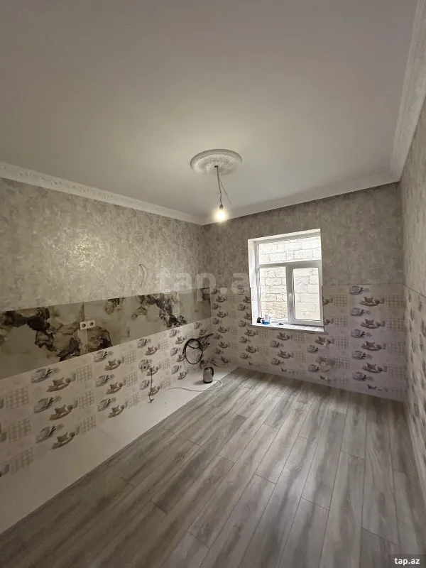 Satılır 3 otaqlı həyət evi