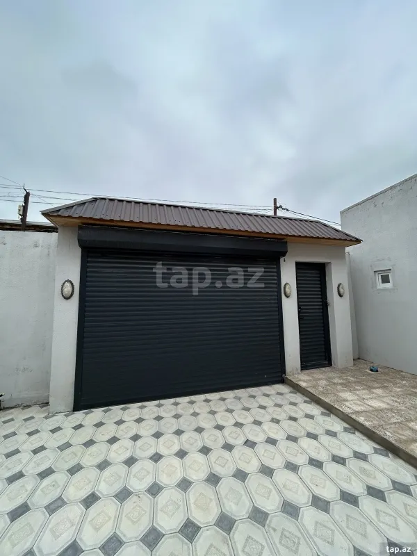 Satılır 3 otaqlı həyət evi