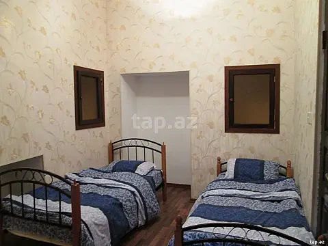 Kirayə verilir 2 otaqlı mənzil 45 m² — Bakı, İçərişəhər 2 otaq 45.00 m²