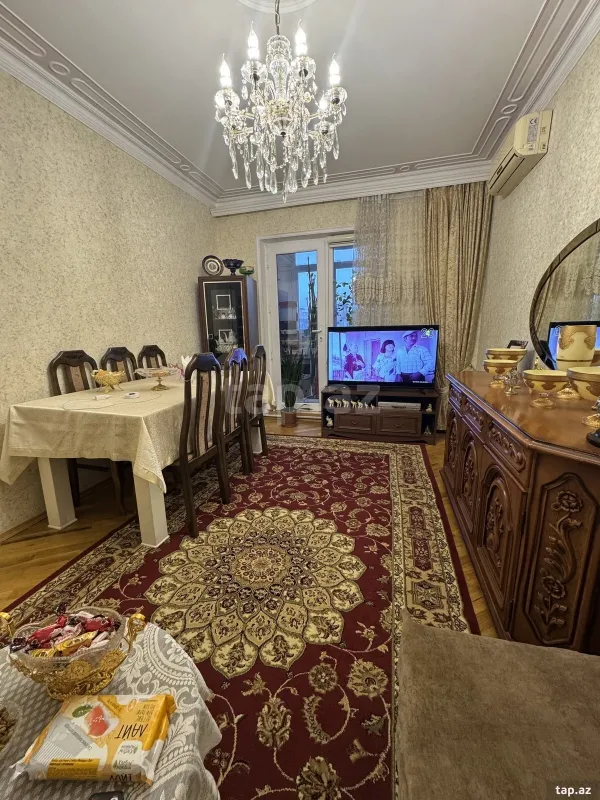 Satılır 3 otaqlı mənzil 85 m²