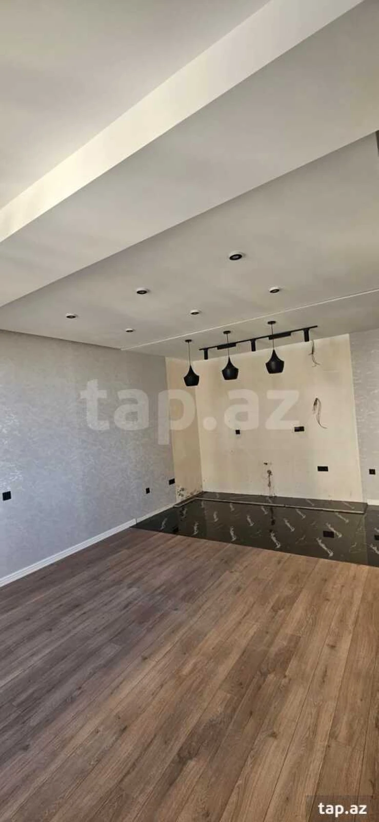 Satılır 2 otaqlı yeni tikili 62 m²