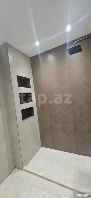 Satılır 2 otaqlı yeni tikili 62 m²