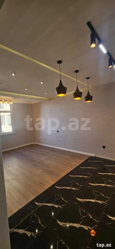 Satılır 2 otaqlı yeni tikili 62 m²