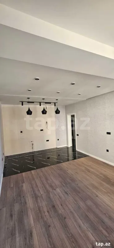 Satılır 2 otaqlı yeni tikili 62 m²