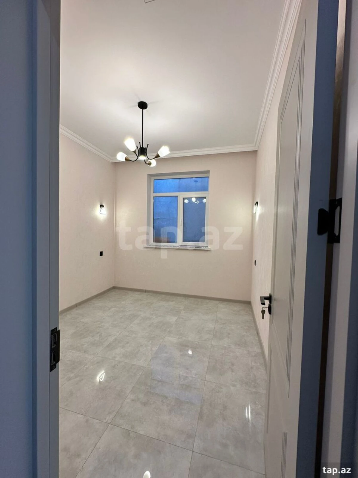 Satılır 3 otaqlı həyət evi