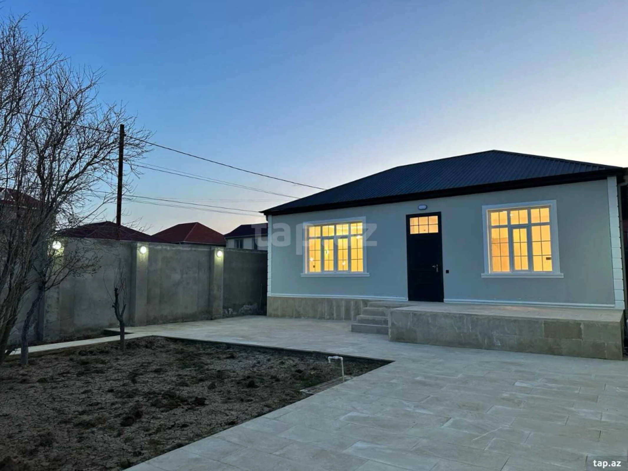 Satılır 3 otaqlı həyət evi