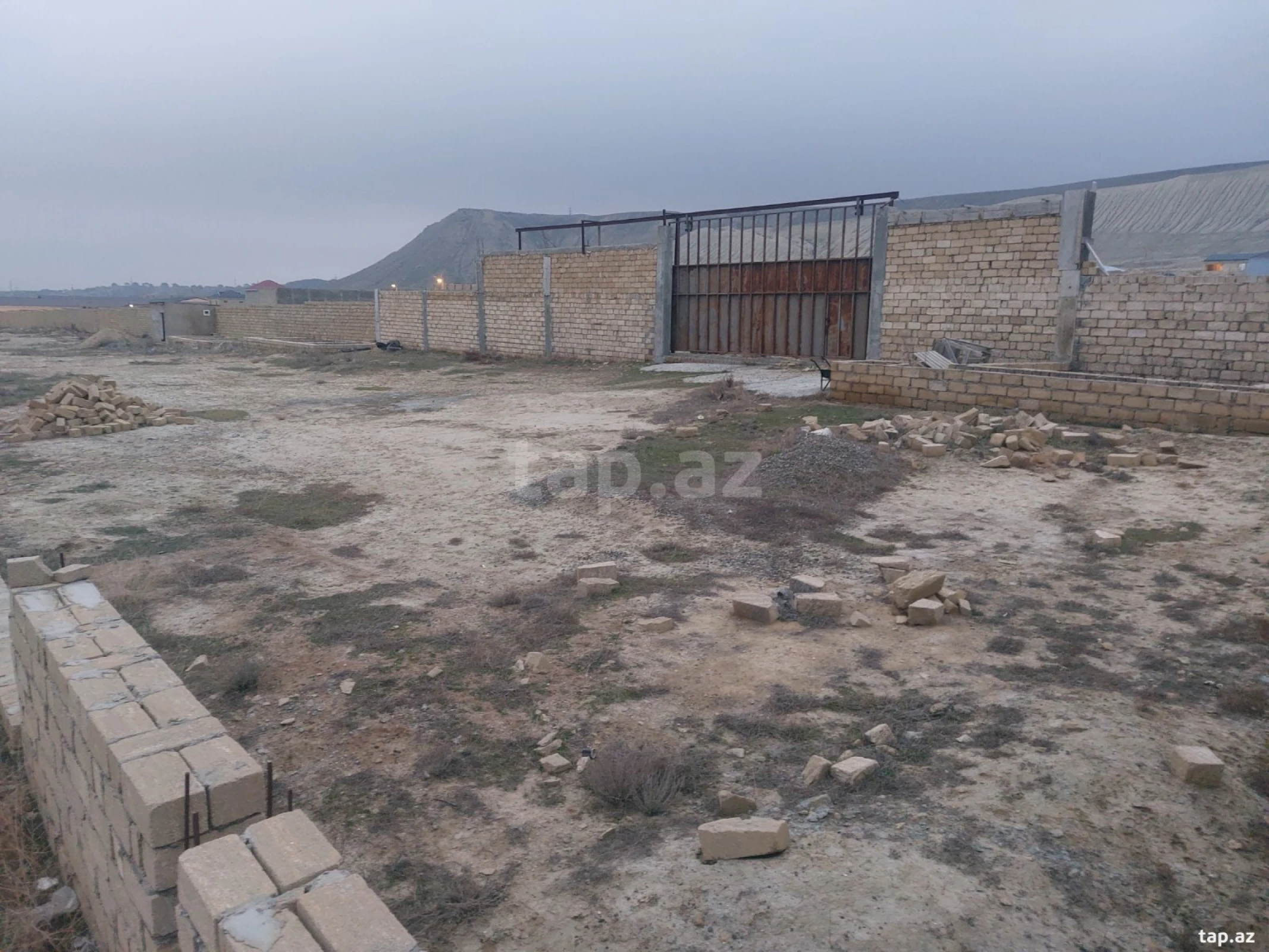 Satılır torpaq sahəsi