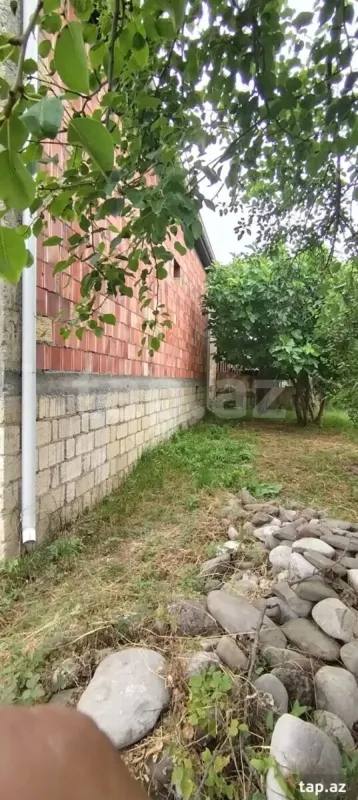 Satılır 4 otaqlı həyət evi