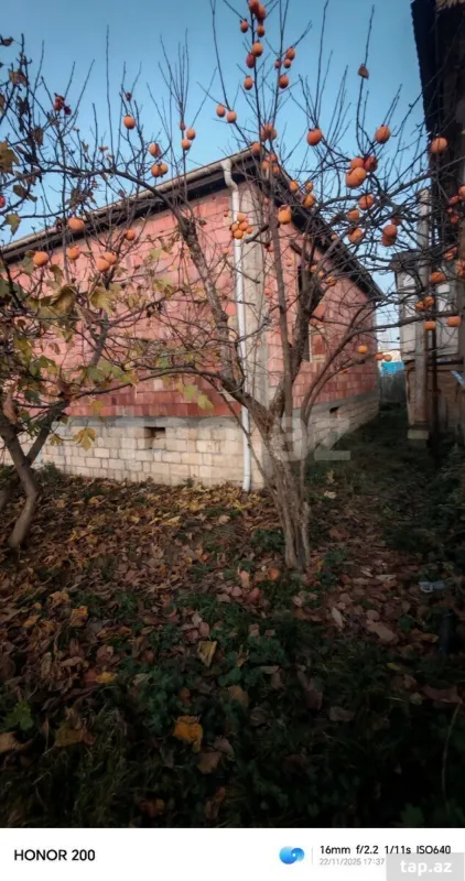 Satılır 4 otaqlı həyət evi