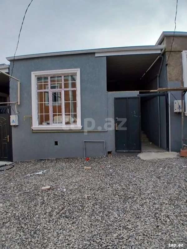 Satılır 3 otaqlı həyət evi