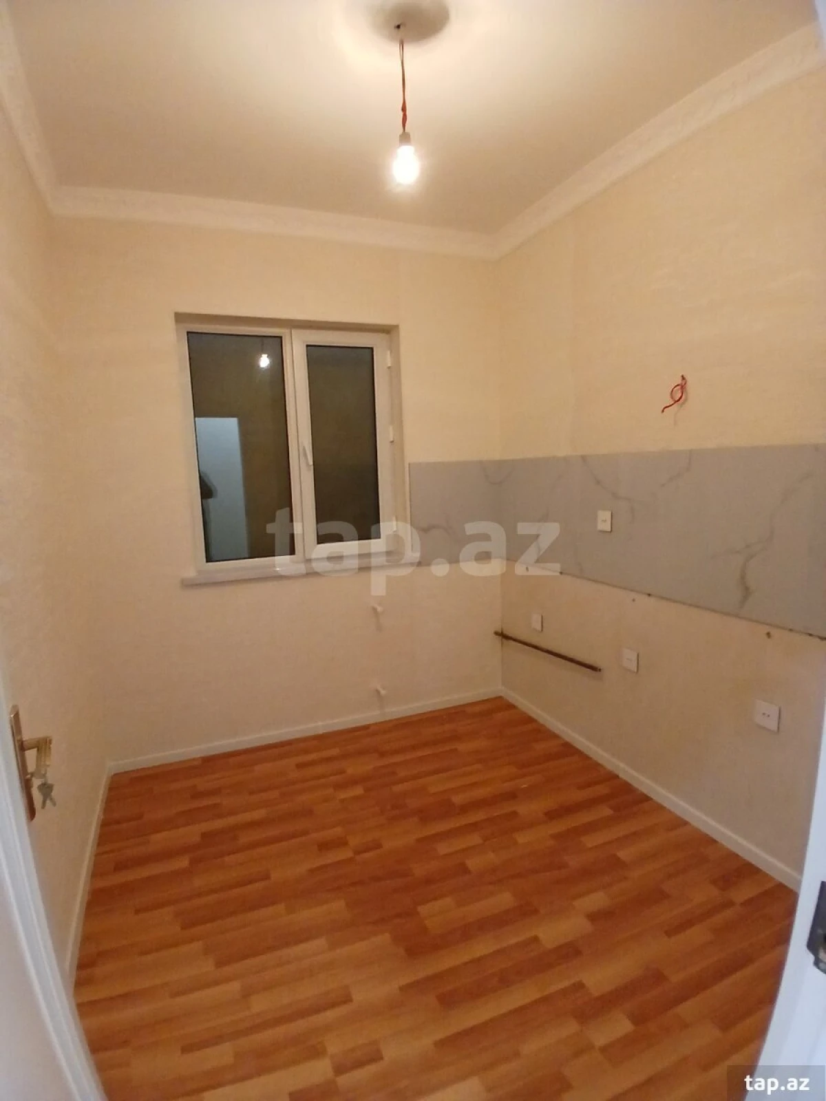 Satılır 2 otaqlı həyət evi