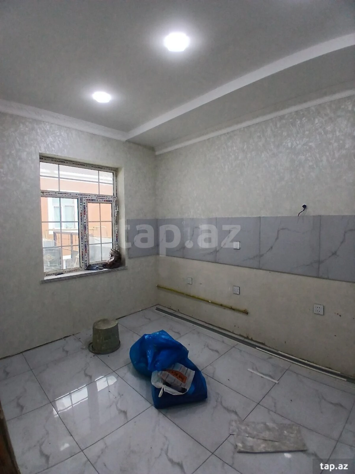 Satılır 2 otaqlı həyət evi