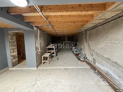 Satılır 5 otaqlı həyət evi