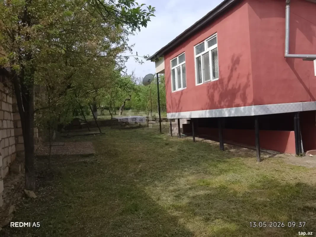 Kirayə verilir 2 otaqlı həyət evi 60 m²