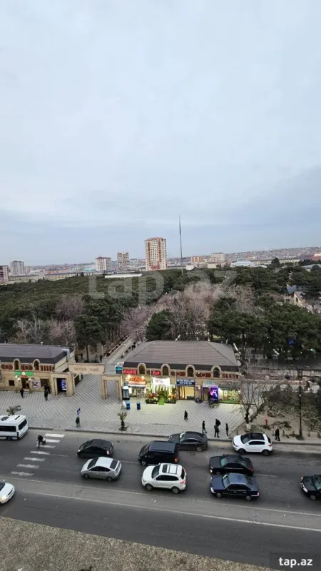 Kirayə verilir 3 otaqlı yeni tikili 100 m²