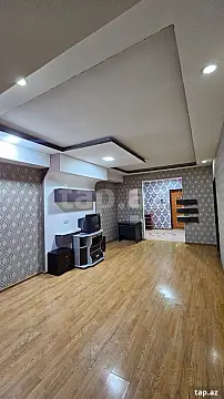 Kirayə verilir 3 otaqlı yeni tikili 100 m²