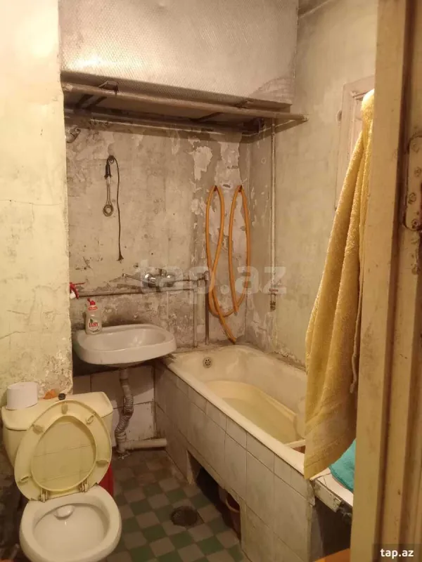 Satılır 2 otaqlı mənzil 30 m²