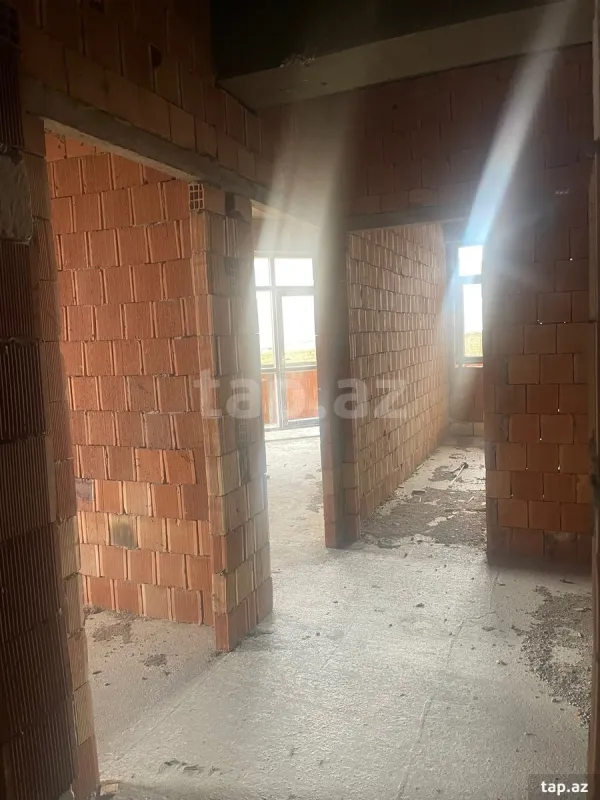 Satılır 2 otaqlı yeni tikili 78 m²