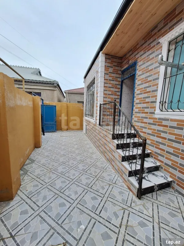 Satılır 3 otaqlı həyət evi