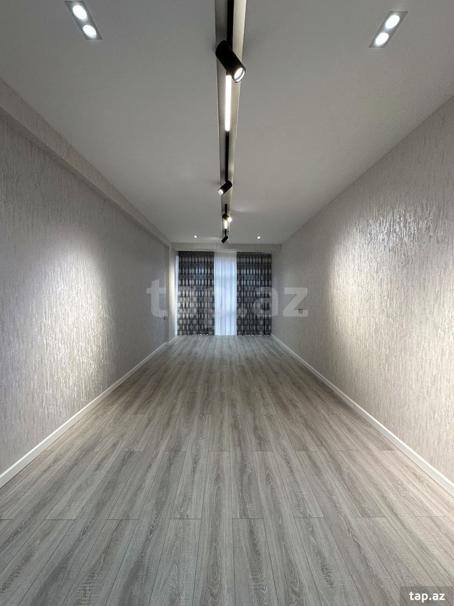 Satılır 2 otaqlı yeni tikili 76 m²