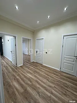 Satılır 3 otaqlı yeni tikili 70 m²